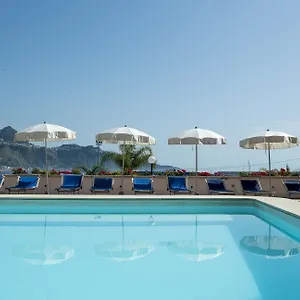 4* Hotell Panoramic