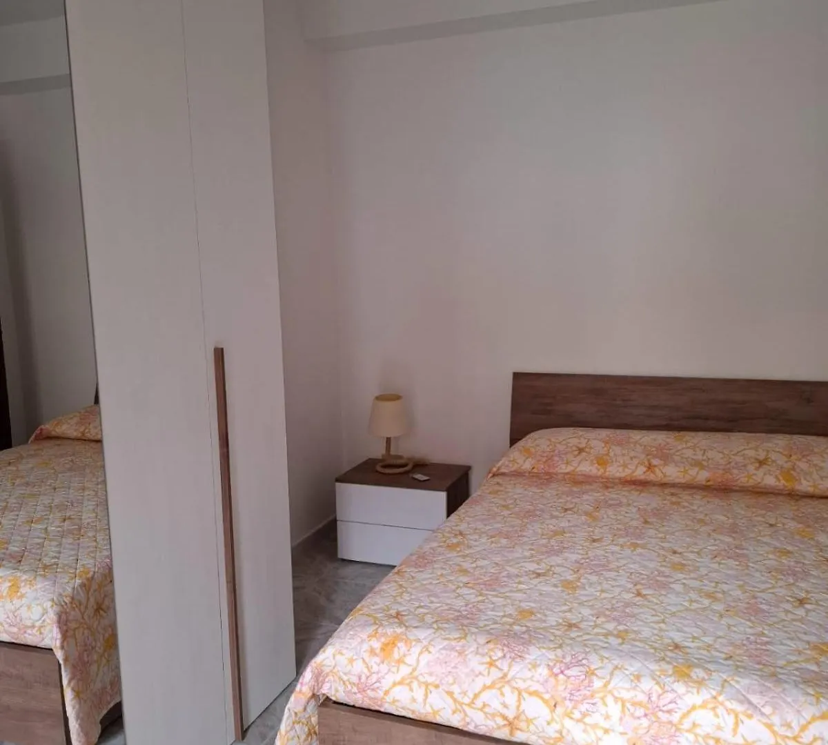 Elisabeth House Apartment Giardini Naxos