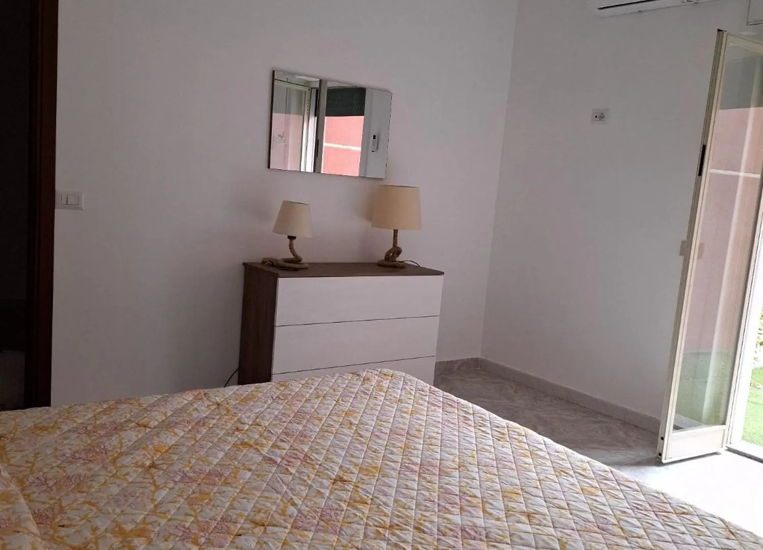 Elisabeth House Apartment Giardini Naxos